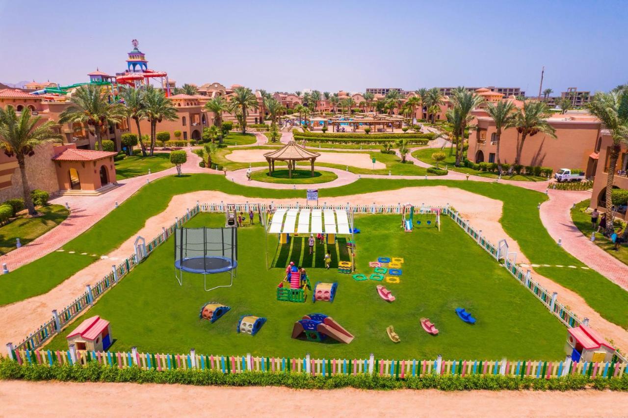 Charmillion Gardens Aquapark Ξενοδοχείο Σαρμ Ελ Σέιχ Εξωτερικό φωτογραφία The Village