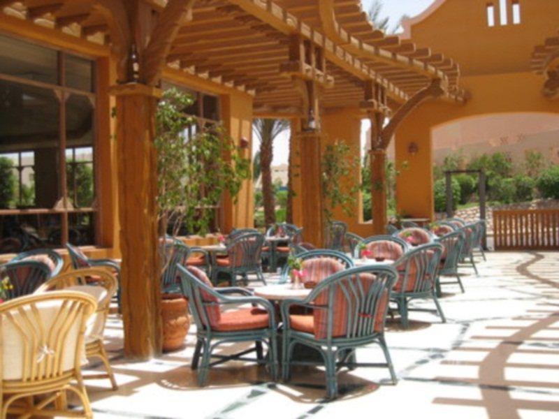 Charmillion Gardens Aquapark Ξενοδοχείο Σαρμ Ελ Σέιχ Εξωτερικό φωτογραφία The hotel's restaurant